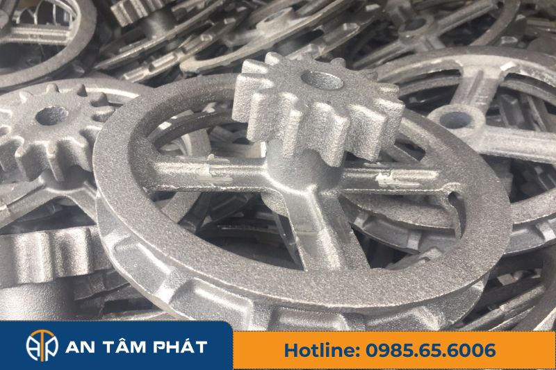 Gang xám có độ bền, độ dẻo, độ dai thấp