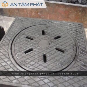 Nắp hố ga gang 900×900 (Khung dương – Thoát nước)